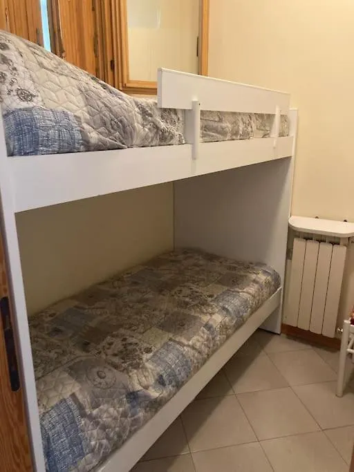Apartment With Swimming Pool On The Lake Ντέρβιο