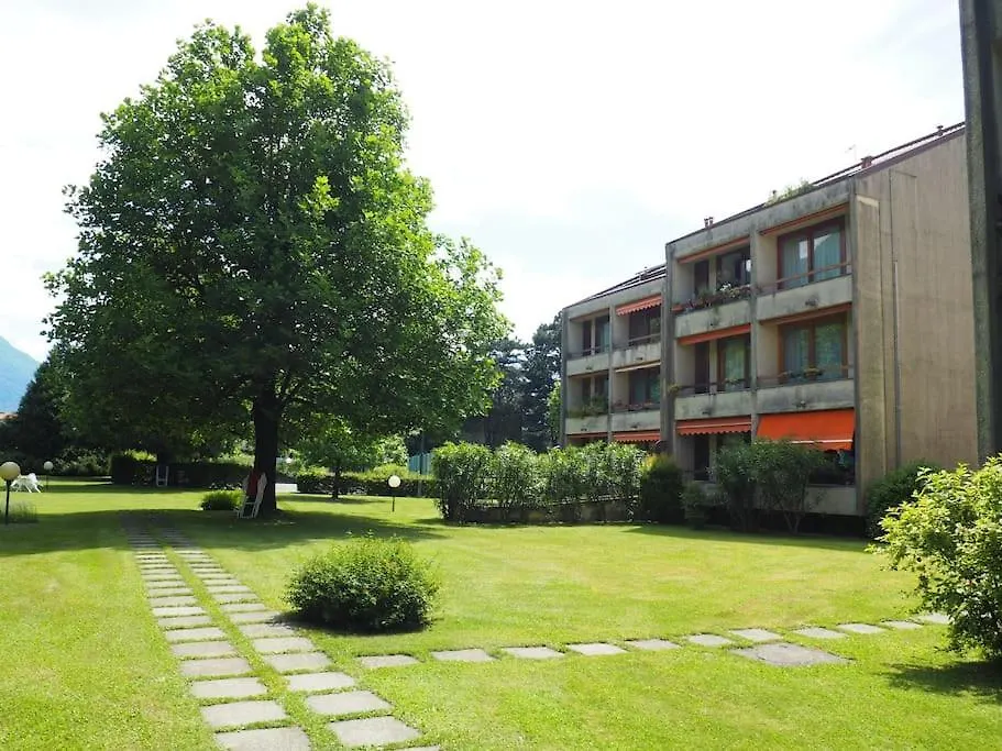 Apartment With Swimming Pool On The Lake Dervio 0*,  Włochy